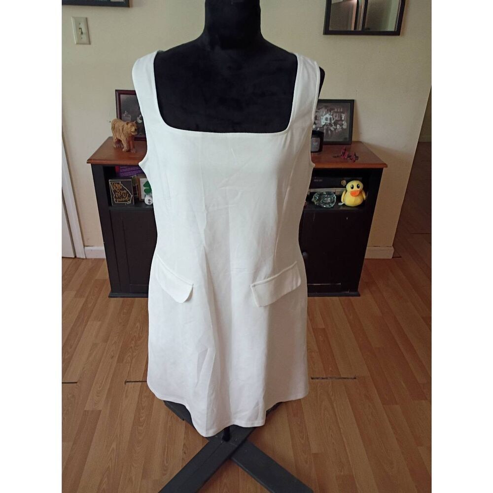 New XL Pretty Garden Off White Sleeveless Square Neck Dress Sundress Pockets